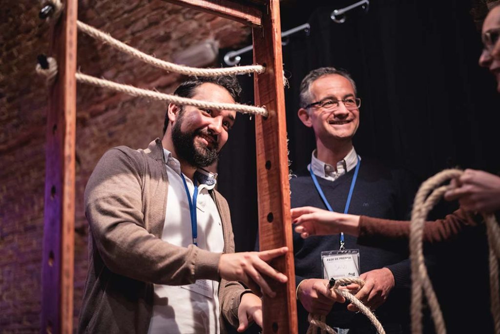 Escapa del teatro. La leyenda del Devengari