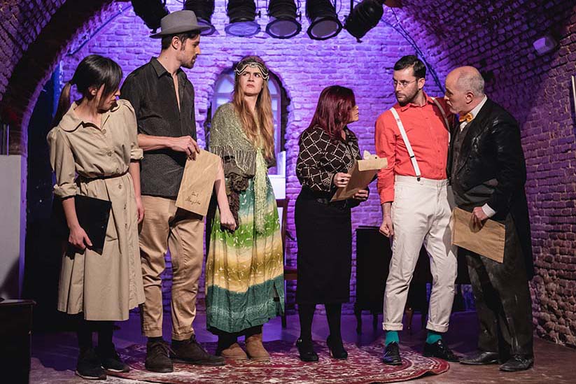 Escapa del teatro. La leyenda del Devengari